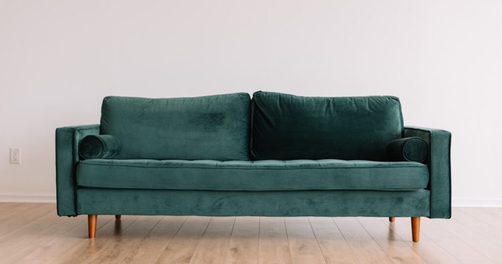 sofa polipiel se pela Sofá con polipiel deteriorada y pelándose